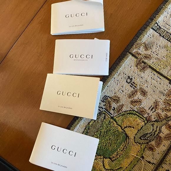 Gucci over shoulder bag - Picture 4 of 8